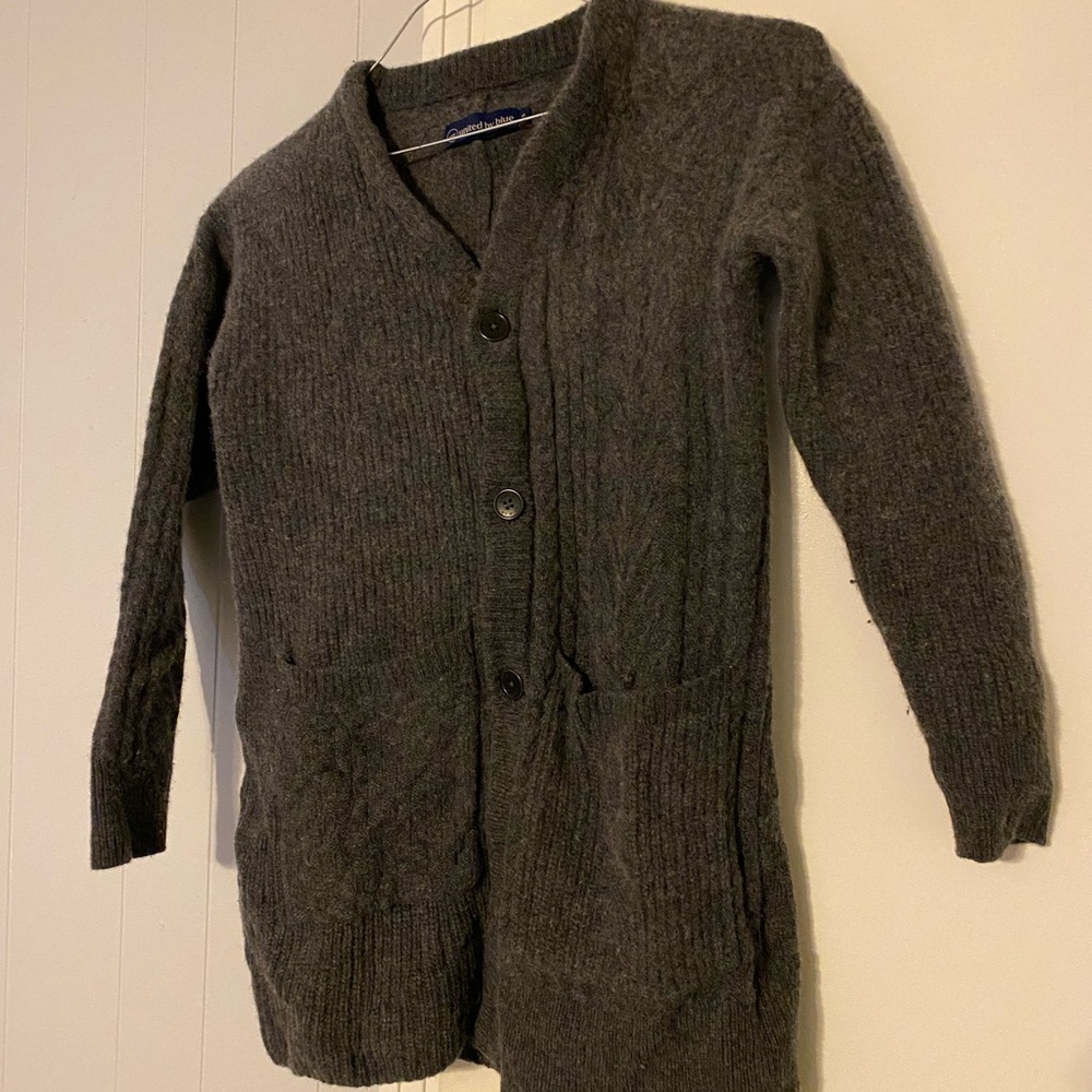 United By Blue Women’s Charcoal Cardigan Sweater 100% merino wool pockets
